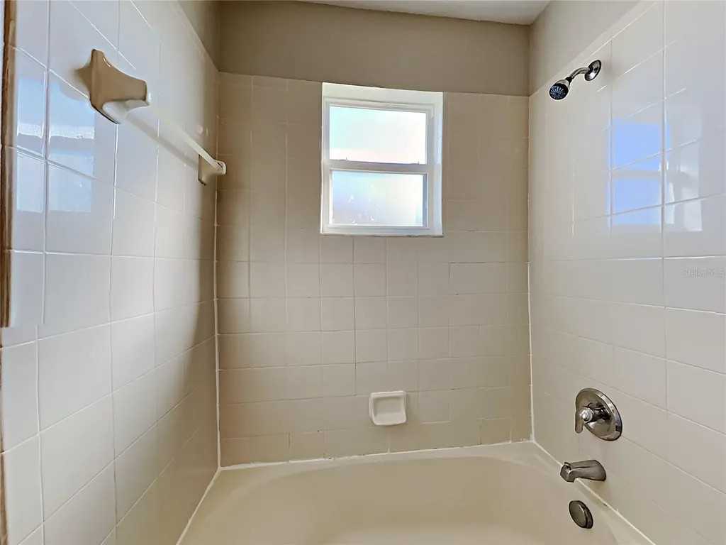 249 Abbotsbury Drive Kissimmee FL 34758