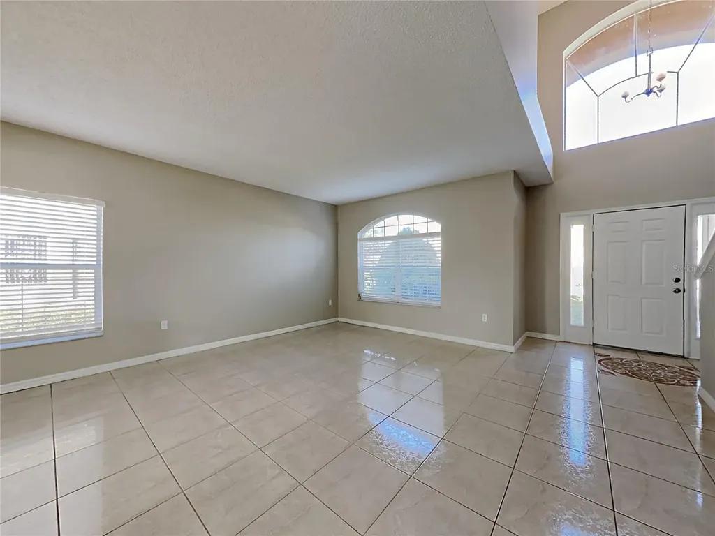 249 Abbotsbury Drive Kissimmee FL 34758