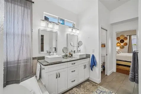 1817 Wood Bend Street Tarpon Springs FL 34689