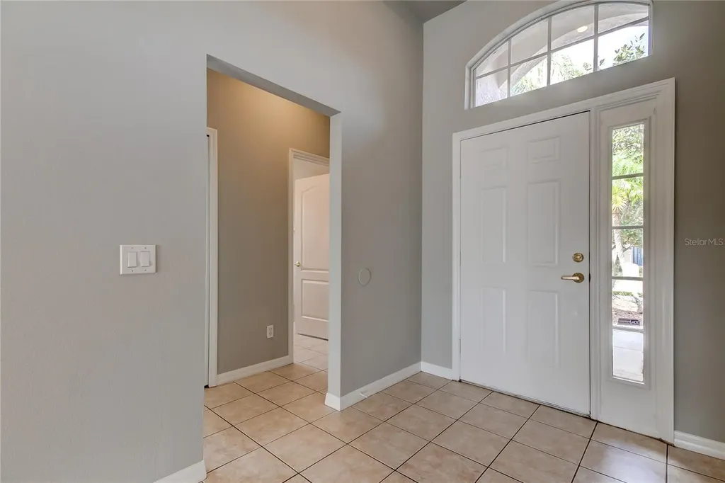18829 Maisons Drive Lutz FL 33558