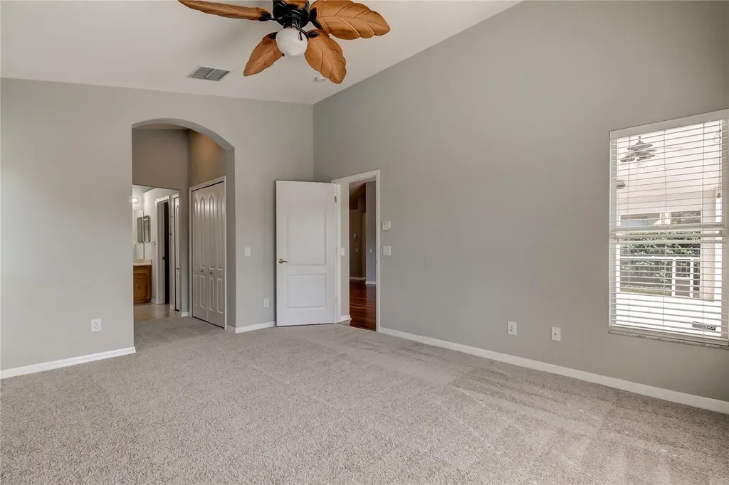 18829 Maisons Drive Lutz FL 33558