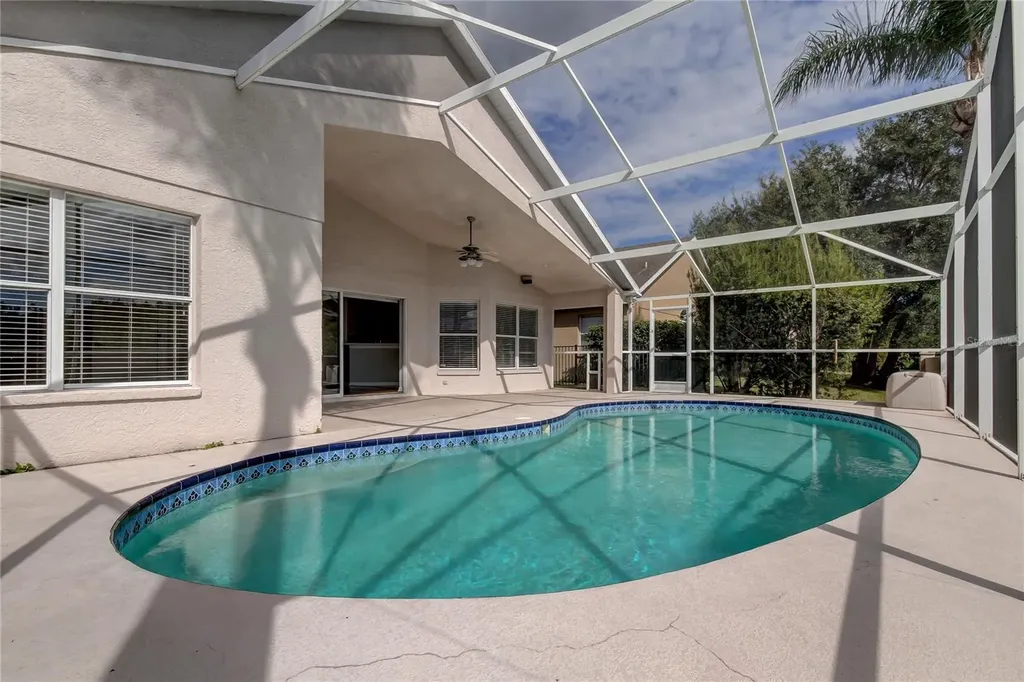 18829 Maisons Drive Lutz FL 33558