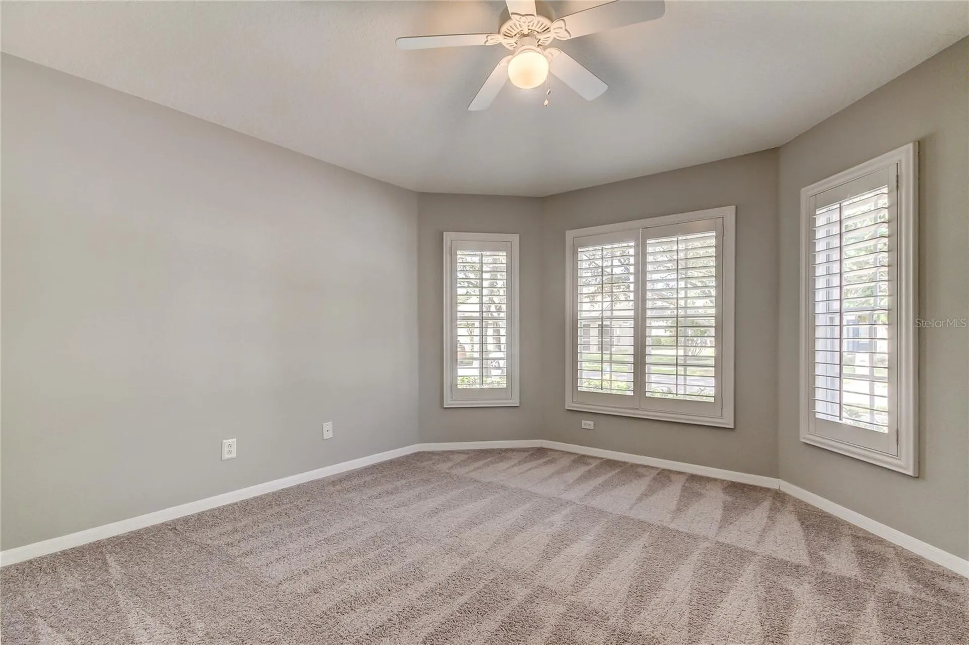 18829 Maisons Drive Lutz FL 33558
