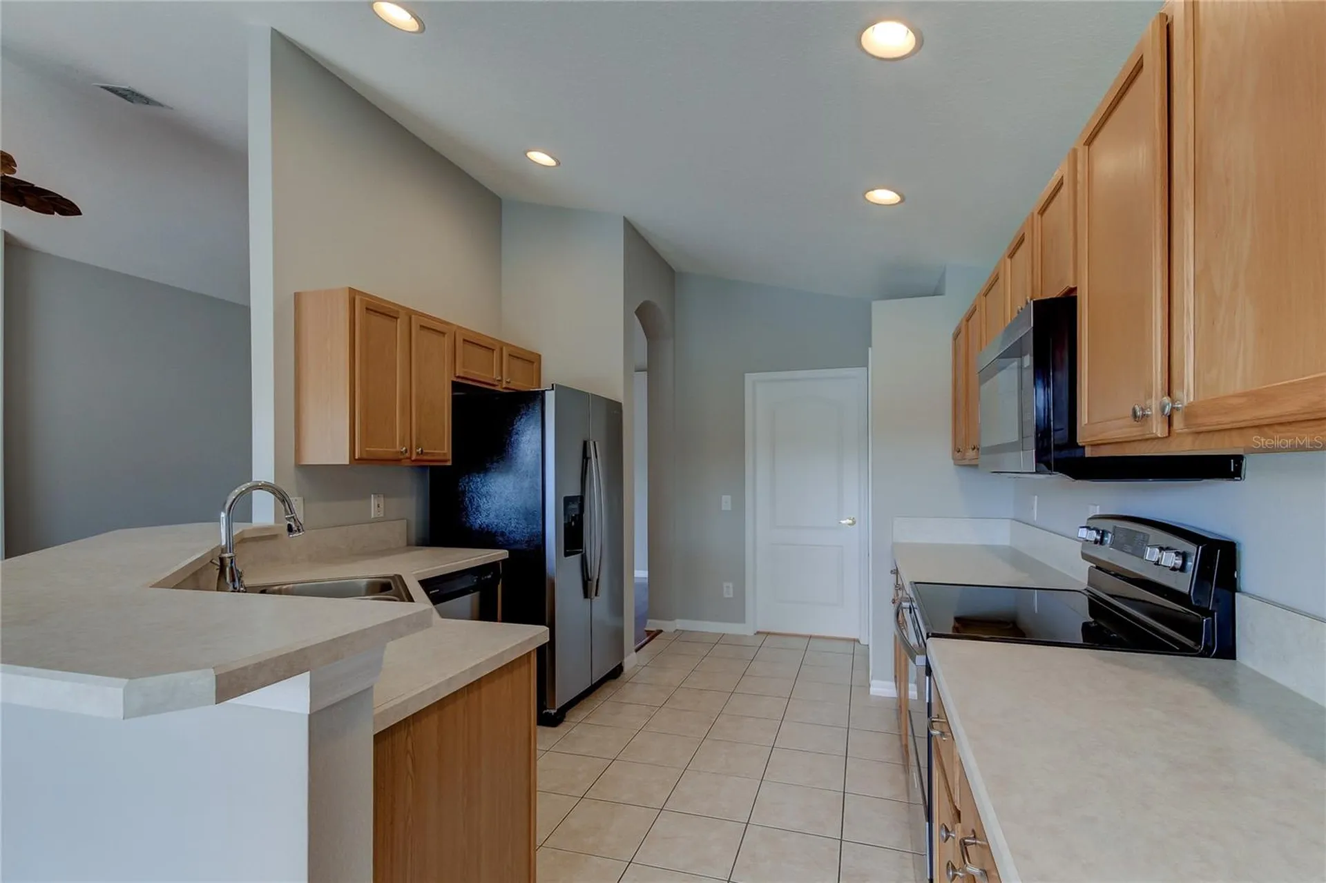 18829 Maisons Drive Lutz FL 33558
