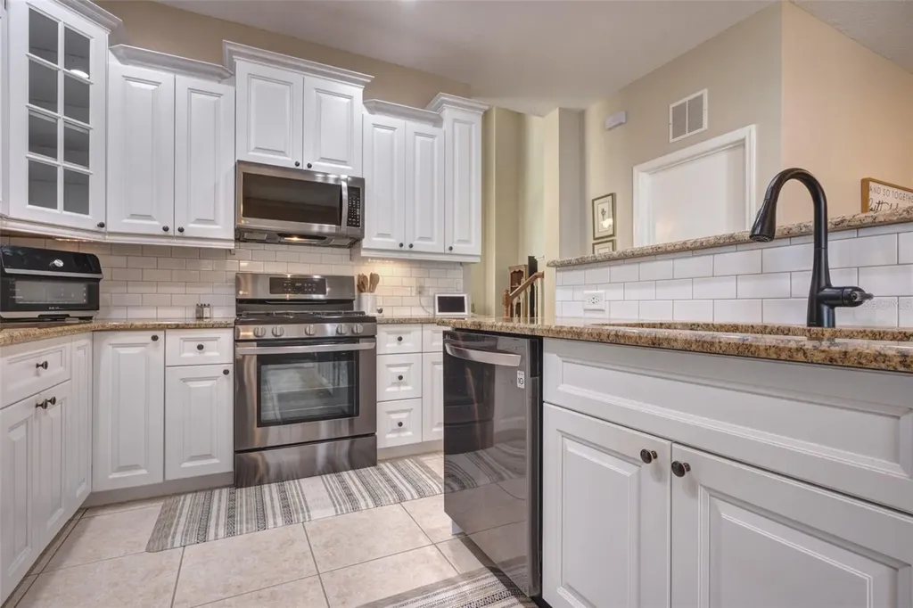 901 Wynbrook Lane Deland FL 32724
