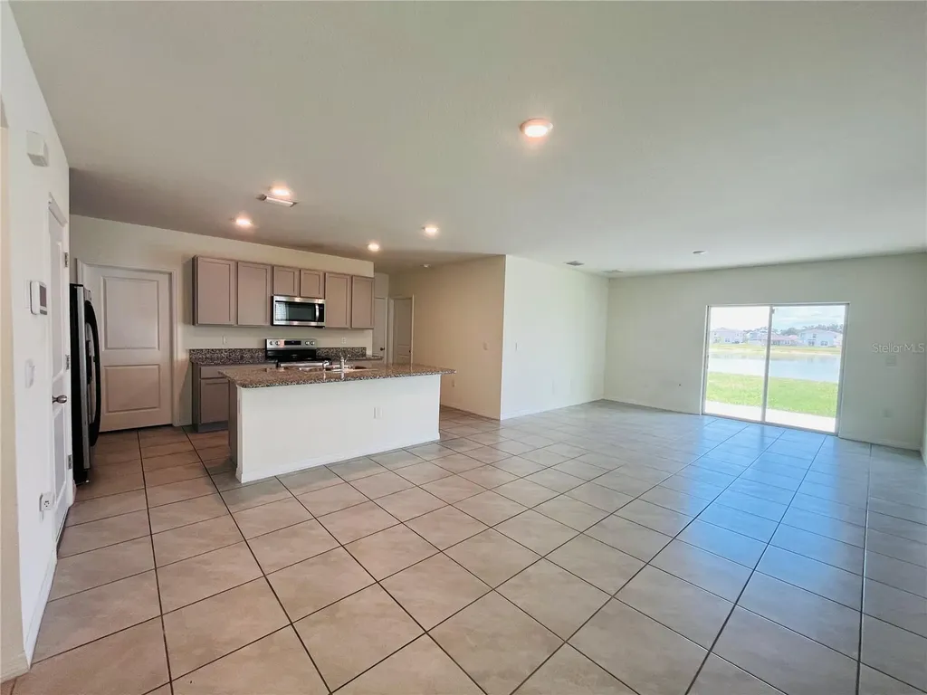 10624 Penny Gale Loop San Antonio FL 33576