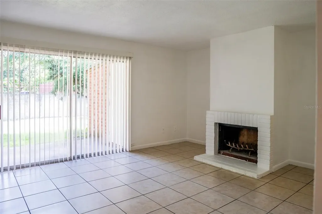 2323 Huntington Green Court Orlando FL 32839