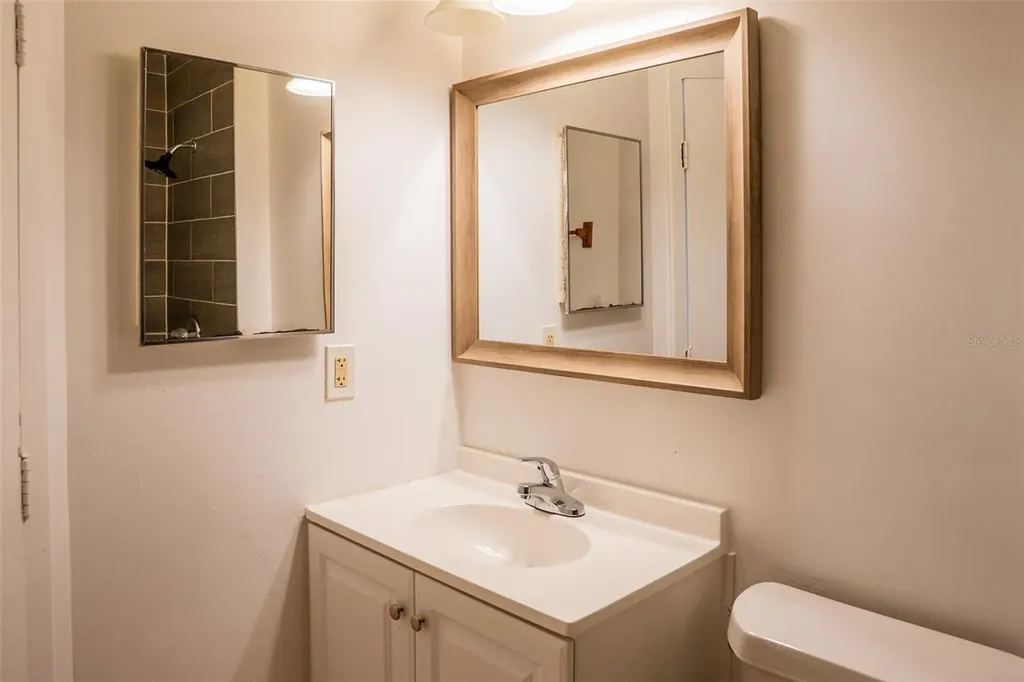 2323 Huntington Green Court Orlando FL 32839