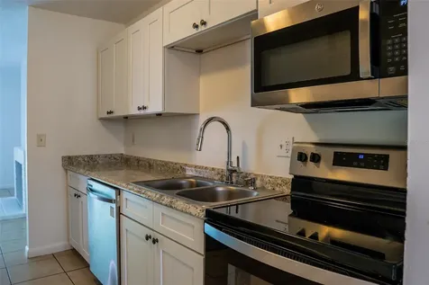 2323 Huntington Green Court Orlando FL 32839