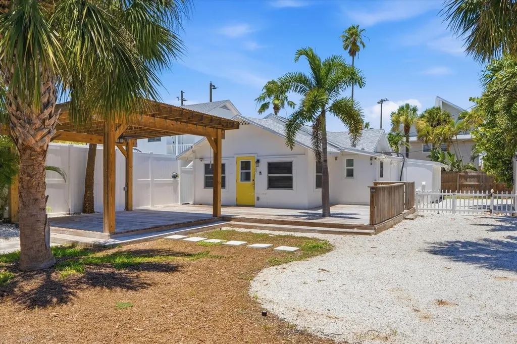 107 14th Avenue St Pete Beach FL 33706