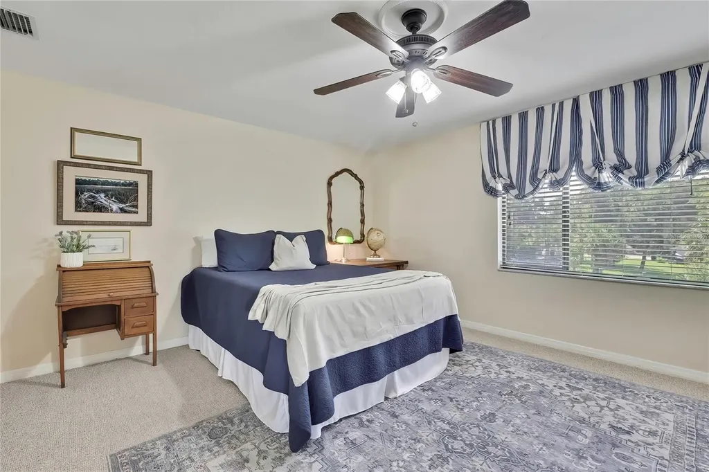 1637 SE Paradise Circle Crystal River FL 34429