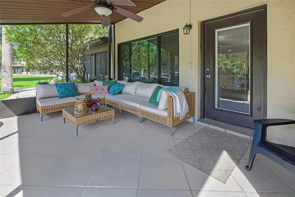 1637 SE Paradise Circle Crystal River FL 34429