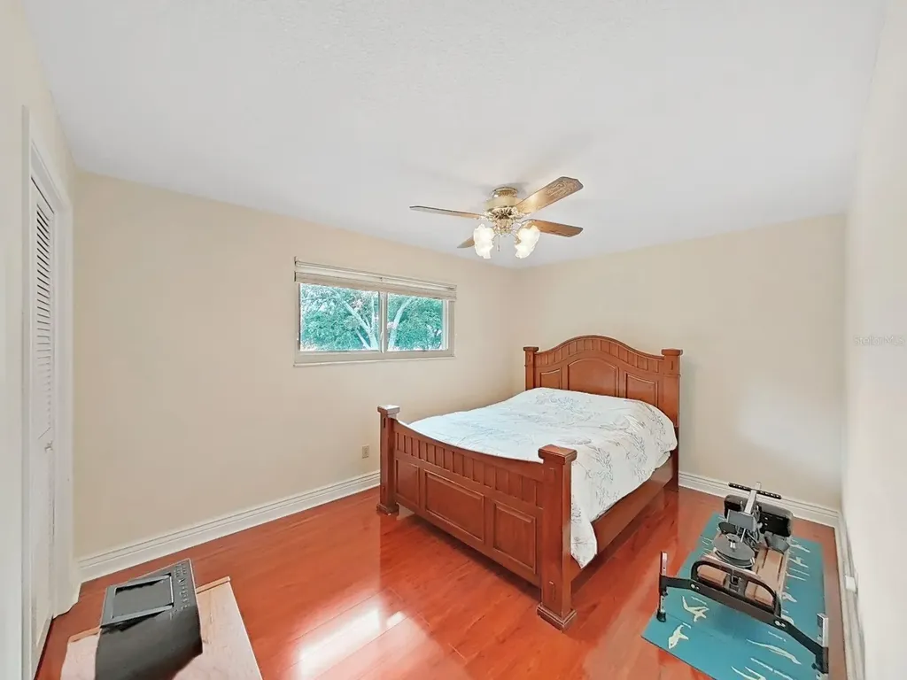 1367 Corner Oaks Drive Brandon FL 33510