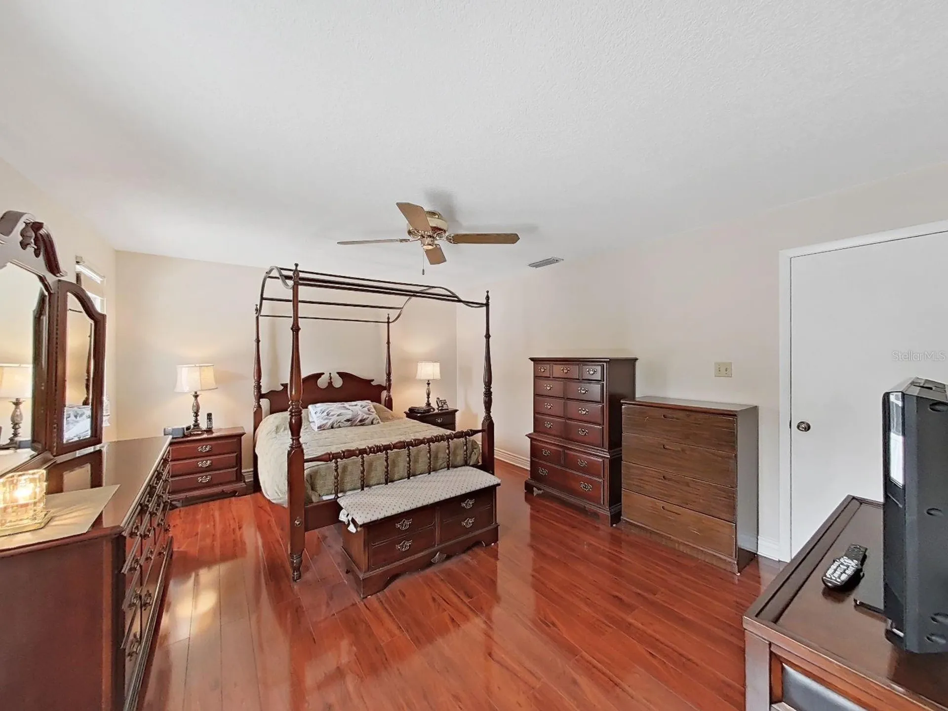 1367 Corner Oaks Drive Brandon FL 33510