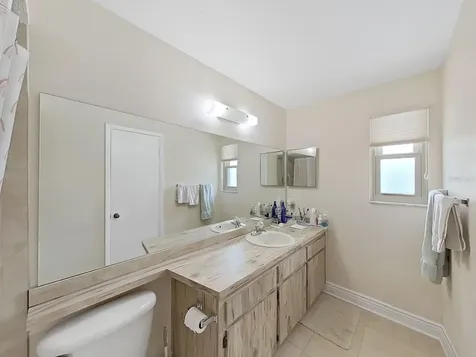 1367 Corner Oaks Drive Brandon FL 33510