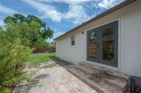 2701 1/2 W Arch Street Tampa FL 33607