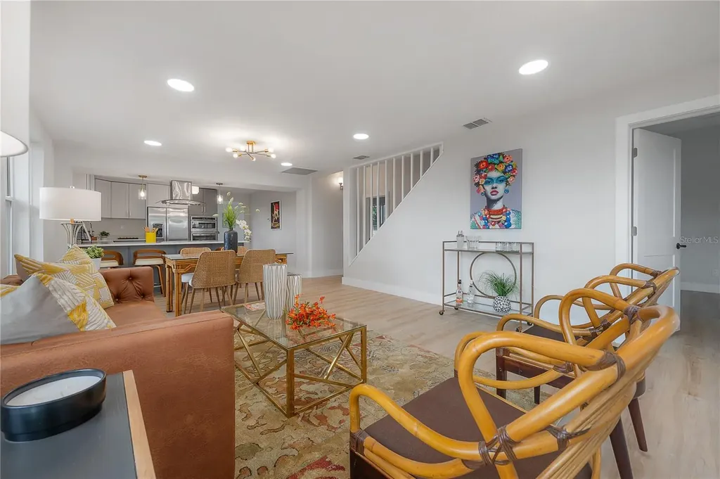 2702 W Palmetto Street Tampa FL 33607