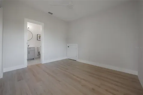2702 W Palmetto Street Tampa FL 33607