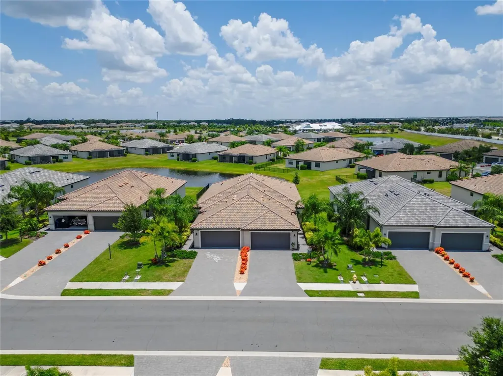 5323 White Sand Cove Bradenton FL 34211