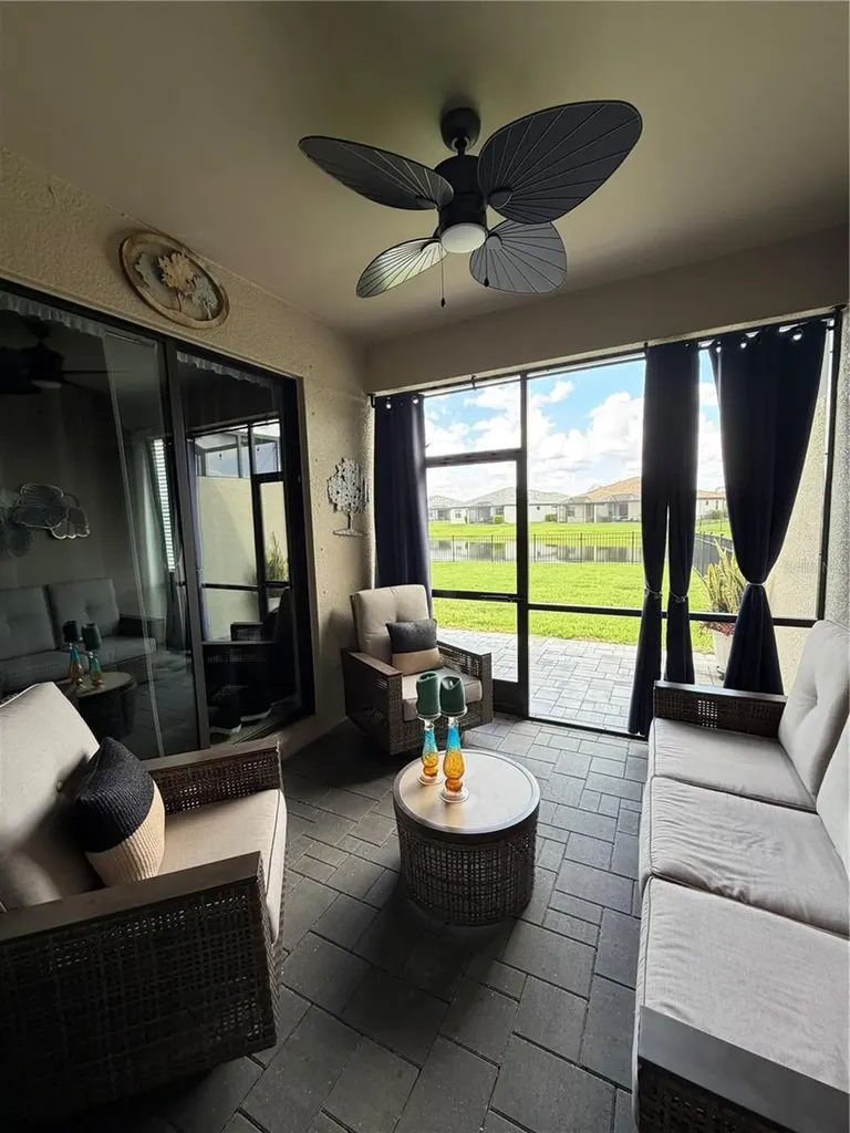 5323 White Sand Cove Bradenton FL 34211