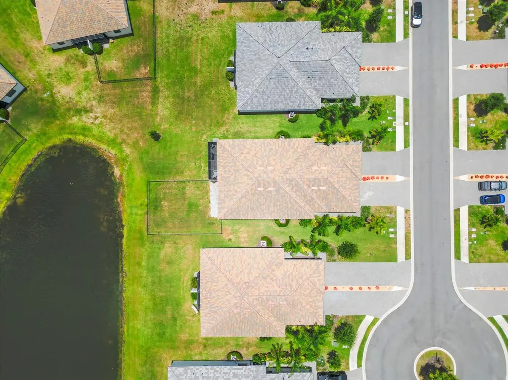 5323 White Sand Cove Bradenton FL 34211