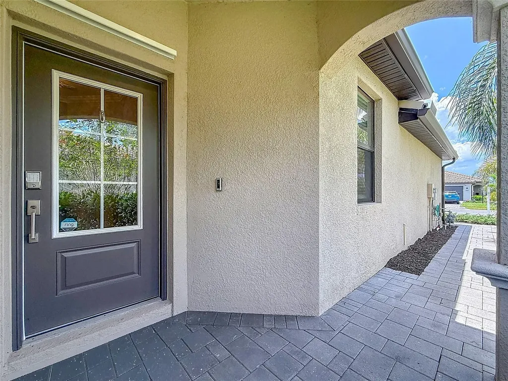 5323 White Sand Cove Bradenton FL 34211