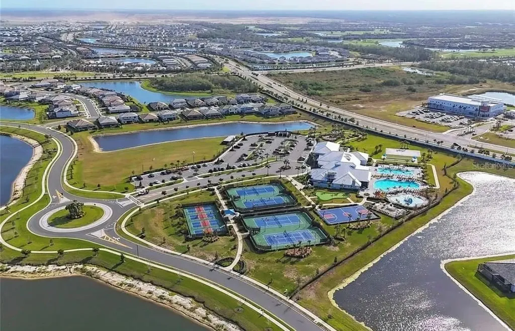 5323 White Sand Cove Bradenton FL 34211