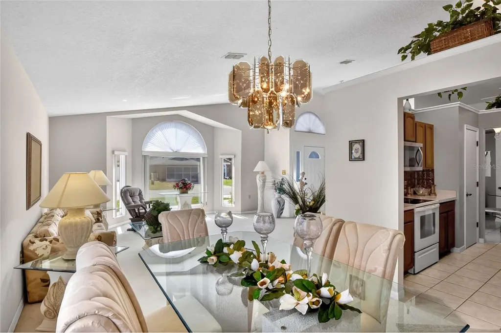 6068 Swallow Drive Lakeland FL 33809