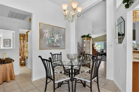 6068 Swallow Drive Lakeland FL 33809