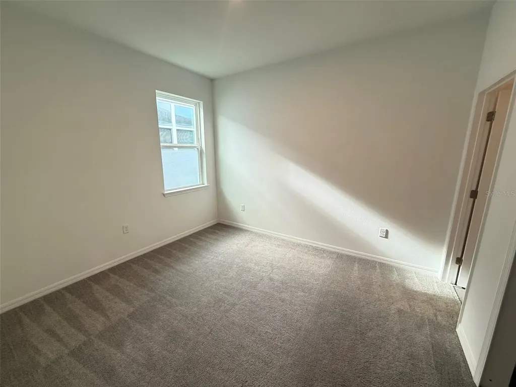 405 Eventide Avenue Mascotte FL 34753