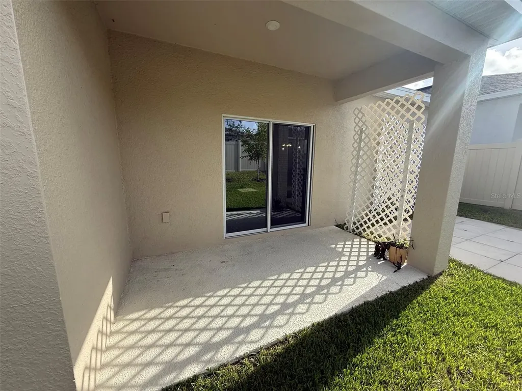 405 Eventide Avenue Mascotte FL 34753