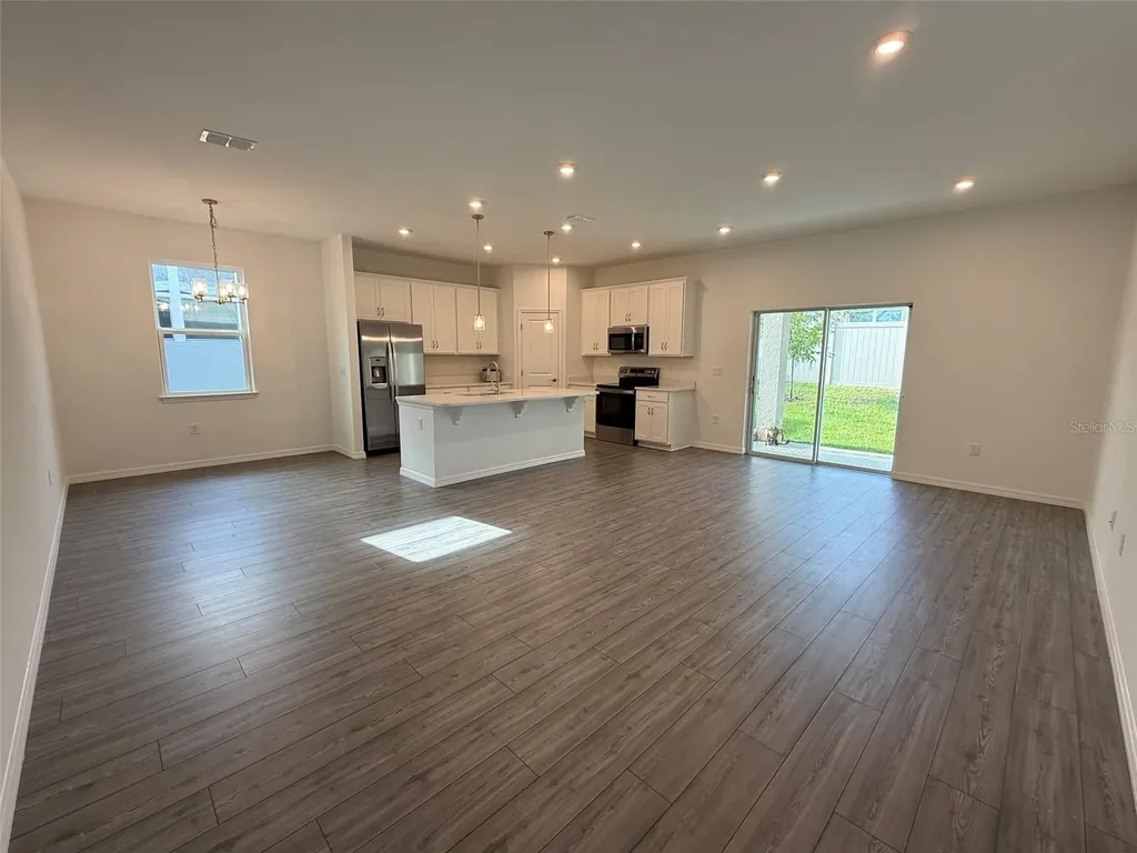 405 Eventide Avenue Mascotte FL 34753