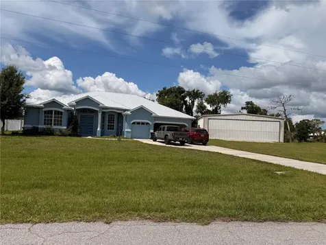 4334 Hidden River Road Sarasota FL 34240