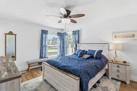 1840 NW 18th Street Crystal River FL 34428