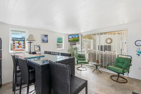 1840 NW 18th Street Crystal River FL 34428