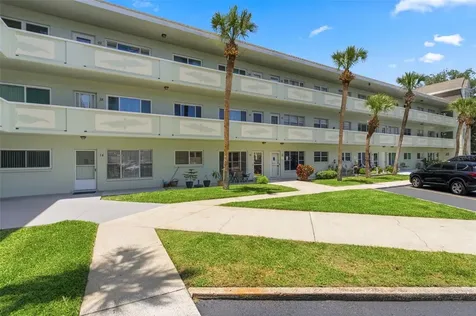 2386 Sumatran Way Clearwater FL 33763