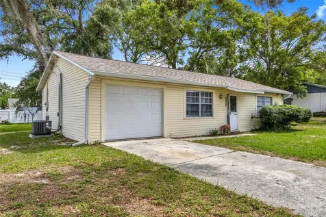 1733 Larkin Road Spring Hill FL 34608