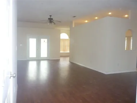 150 Knights Hollow Drive Apopka FL 32712