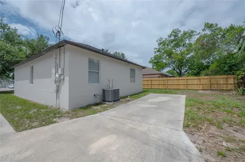 2701 W Arch Street Tampa FL 33607