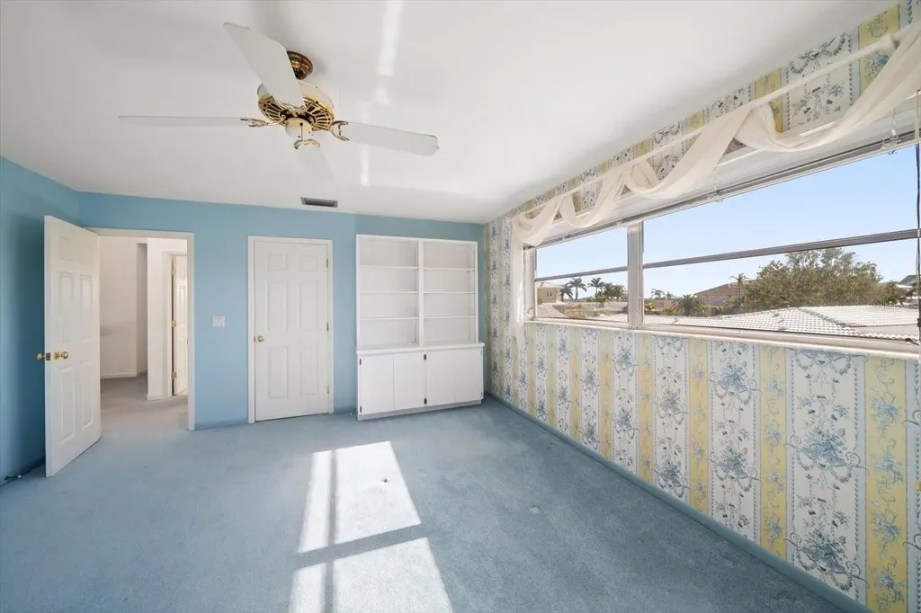 878 Harbor Island Clearwater Beach FL 33767