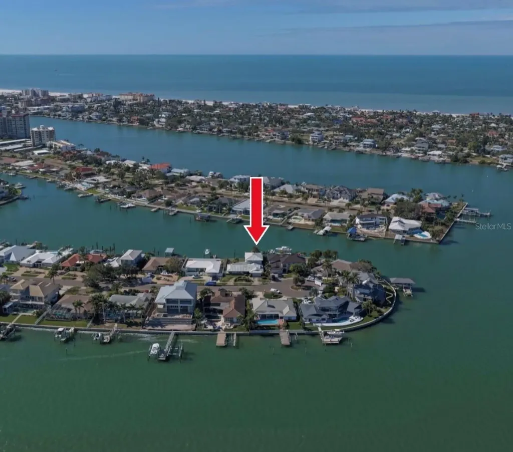 878 Harbor Island Clearwater Beach FL 33767
