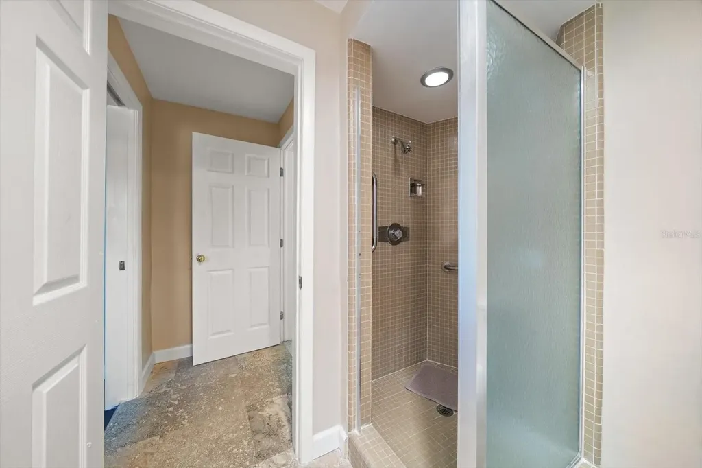 878 Harbor Island Clearwater Beach FL 33767