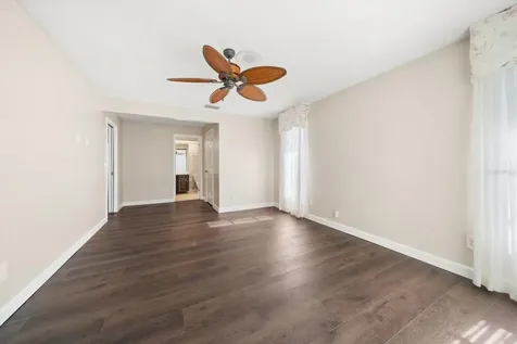 878 Harbor Island Clearwater Beach FL 33767
