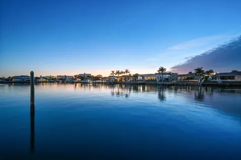 878 Harbor Island Clearwater Beach FL 33767