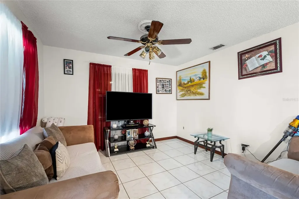 37253 Safari Drive Dade City FL 33523