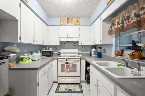 37253 Safari Drive Dade City FL 33523