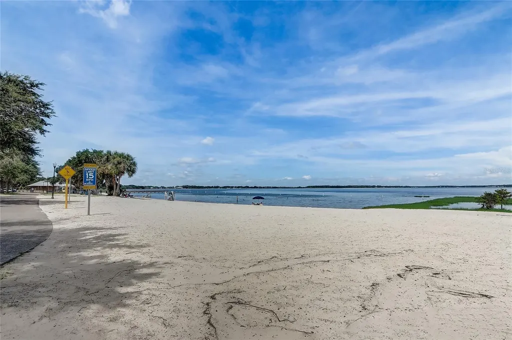399 Division Street Clermont FL 34711