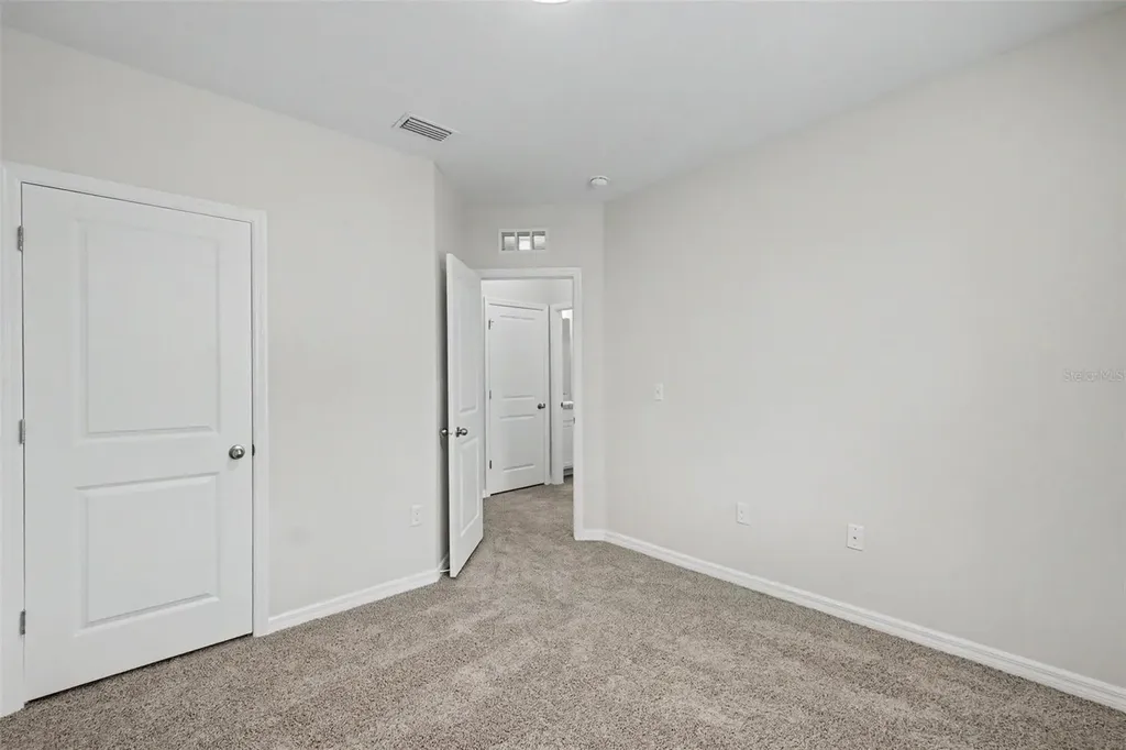 9974 Hound Chase Drive Gibsonton FL 33534