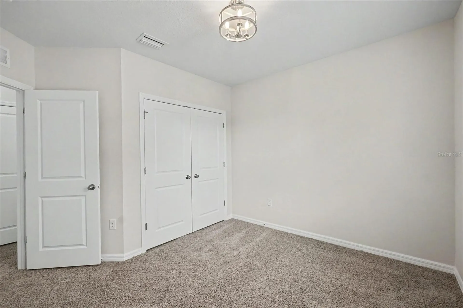 9974 Hound Chase Drive Gibsonton FL 33534