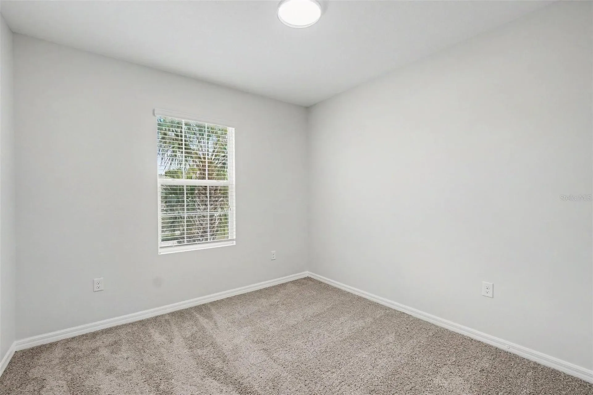 9974 Hound Chase Drive Gibsonton FL 33534